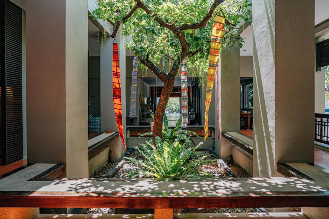 Inpawa Hotel Ban Phai Exterior foto